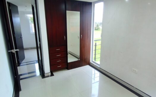 Lujoso apartamento con vista y garaje Ubaté