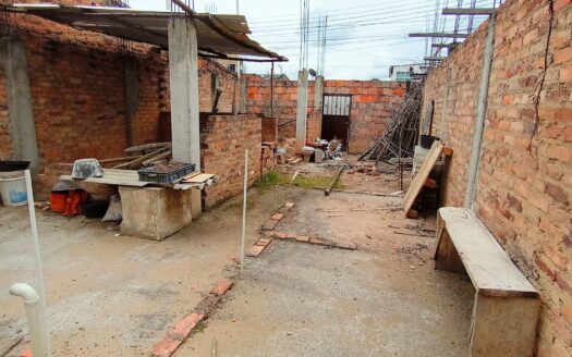 Lote con frente de 10m en Ubaté