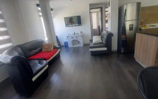 Casa esquinera con local en Ubaté