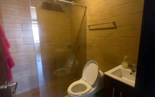 Casa esquinera con local en Ubaté