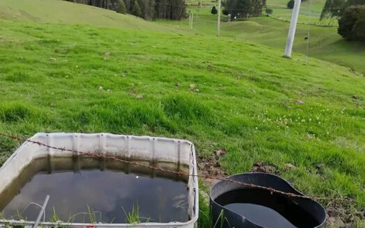 Finca a borde de via hacia Carupa