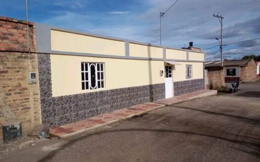 👉 Oportunidad. Económica casa en Carupa👈