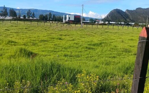 👉Lote esquinero de 5.000 m2 en Cucunuba👈
