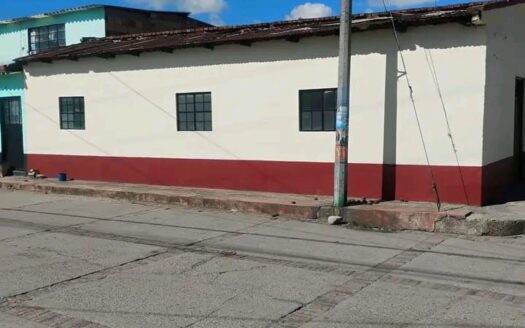👉Se vende o permuta casa esquinera en Carupa👈